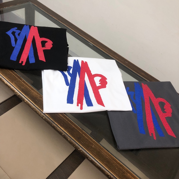 ブランドTシャツ背面デザイン